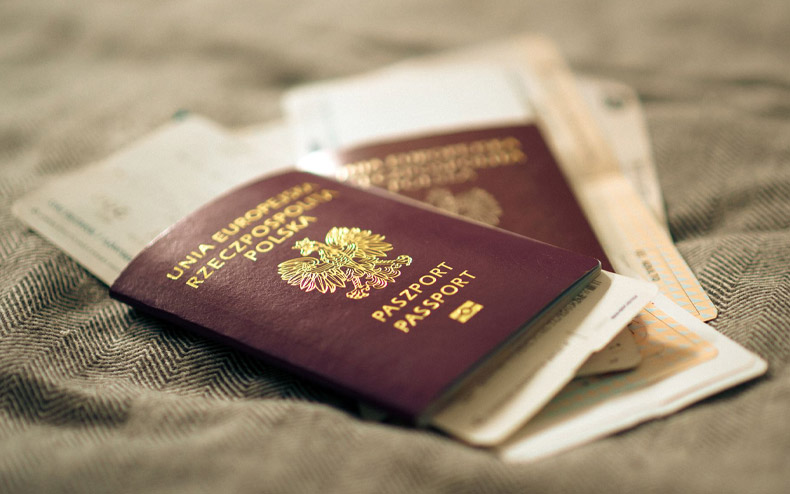 Restoration of Polish citizenship – Polish passport and archival family documents